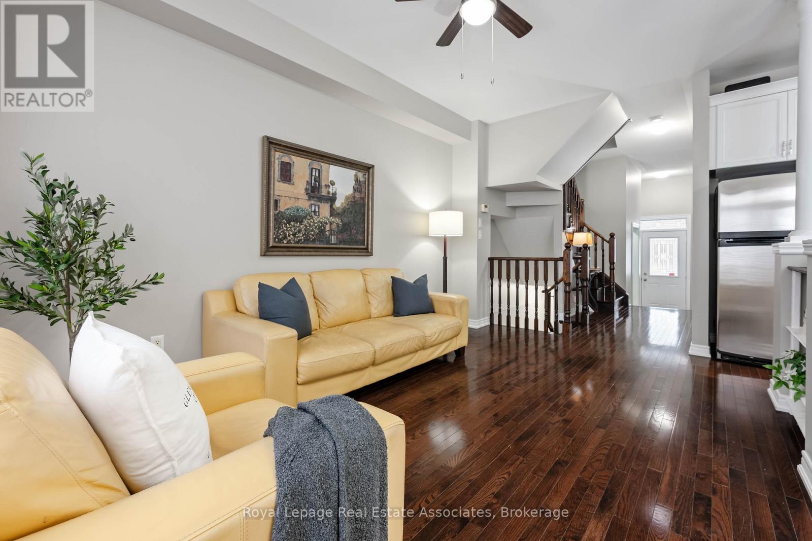 44 Sutcliff Lane, Halton Hills (Georgetown), Ontario  L7G 0C2 - Photo 8 - W12844346