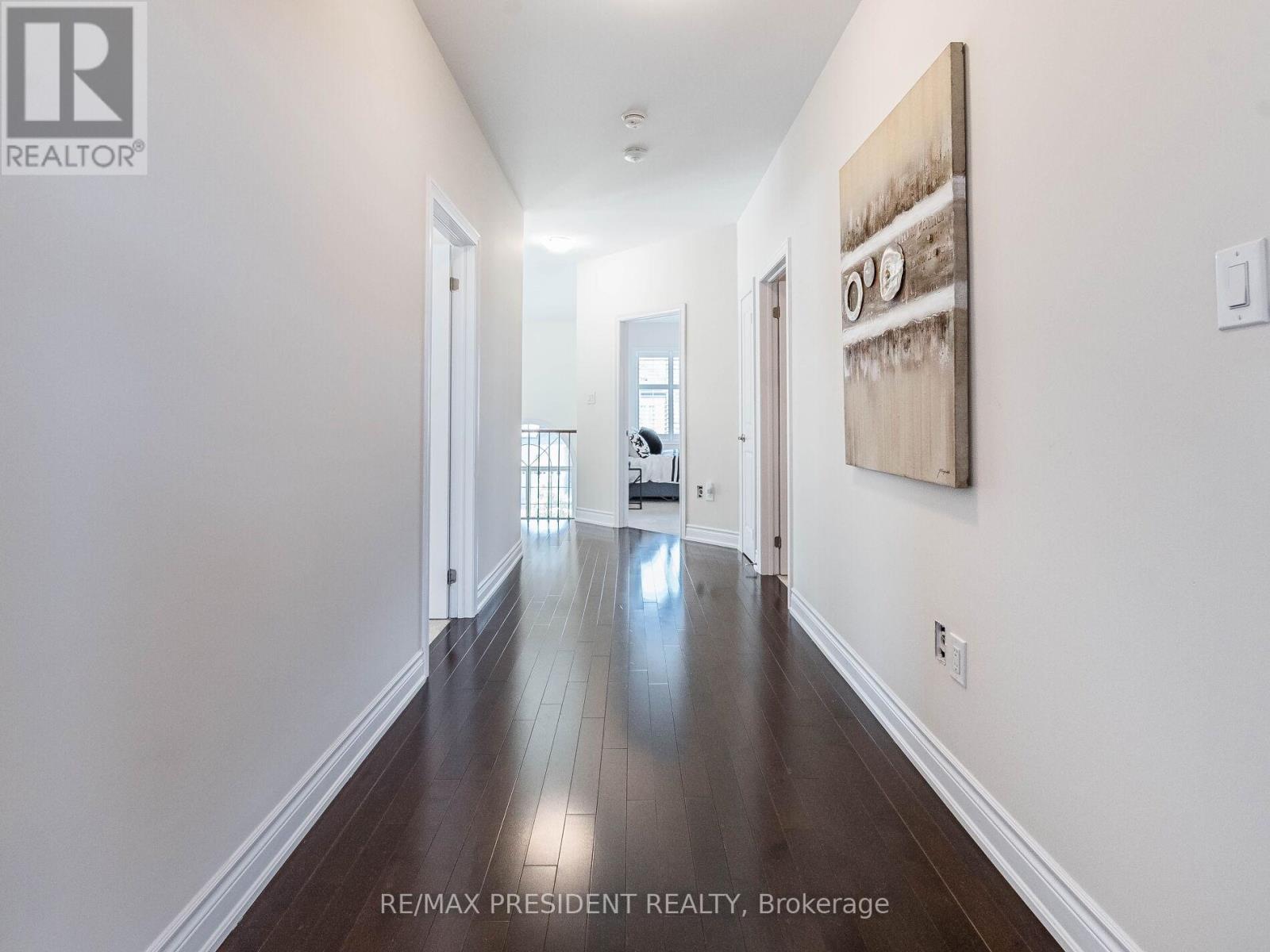 16 Monarch Drive, Halton Hills (Georgetown), Ontario  L7G 0M6 - Photo 38 - W12845336