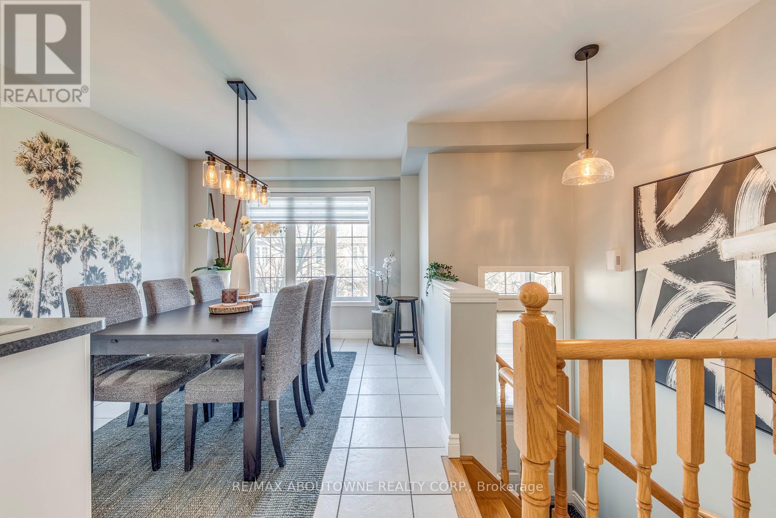 34 Palomino Trail, Halton Hills (Georgetown), Ontario  L7G 6E9 - Photo 7 - W12847200