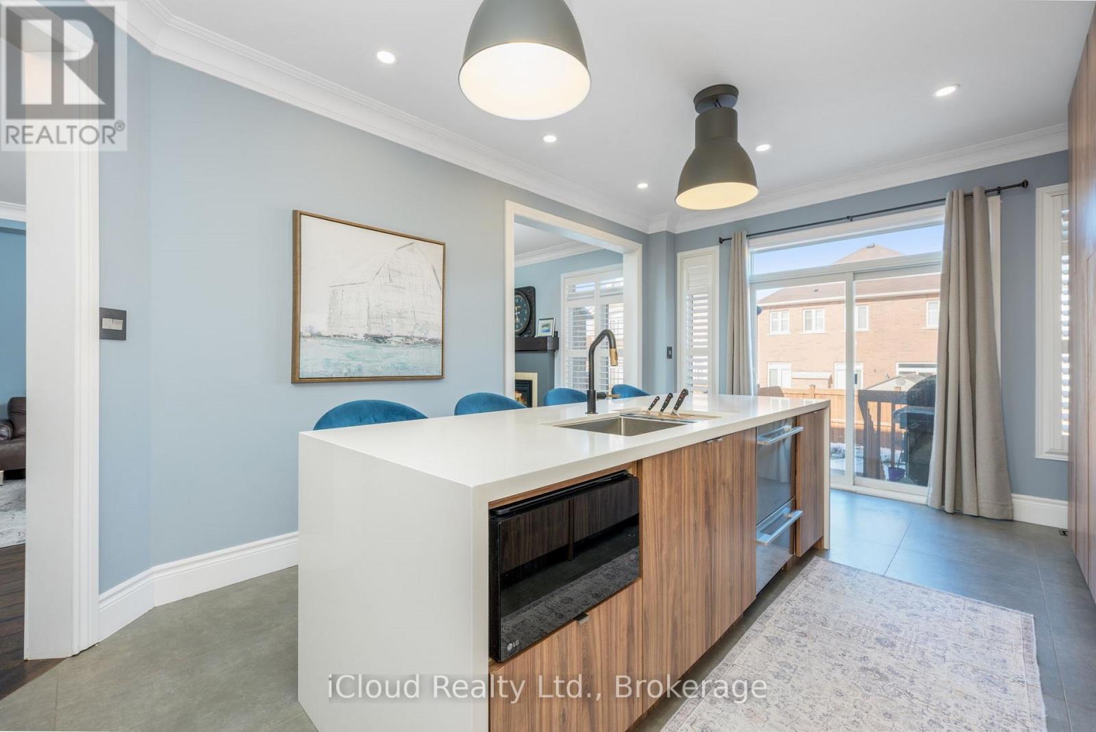 3 Wildflower Lane, Halton Hills (Georgetown), Ontario  L7G 0H5 - Photo 11 - W12848028