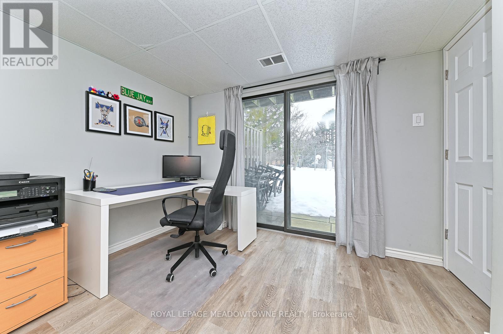 74 - 80 Lynden Circle, Halton Hills (Georgetown), Ontario  L7G 4Y8 - Photo 28 - W12853436