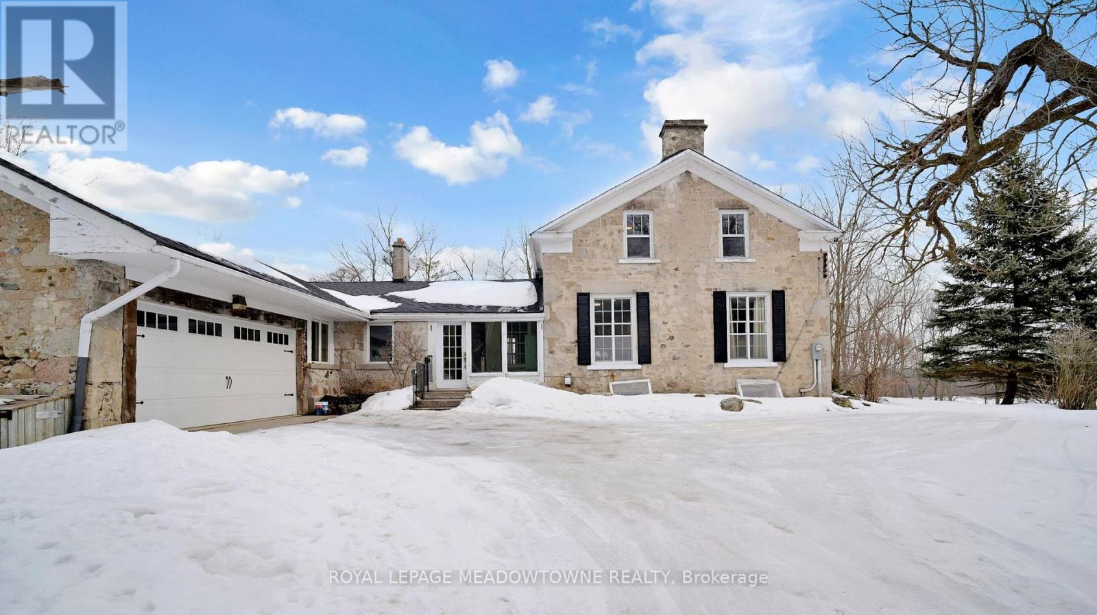 5595 25 Side Road, Milton (Na Rural Nassagaweya), Ontario  L7J 2L7 - Photo 1 - W12854686