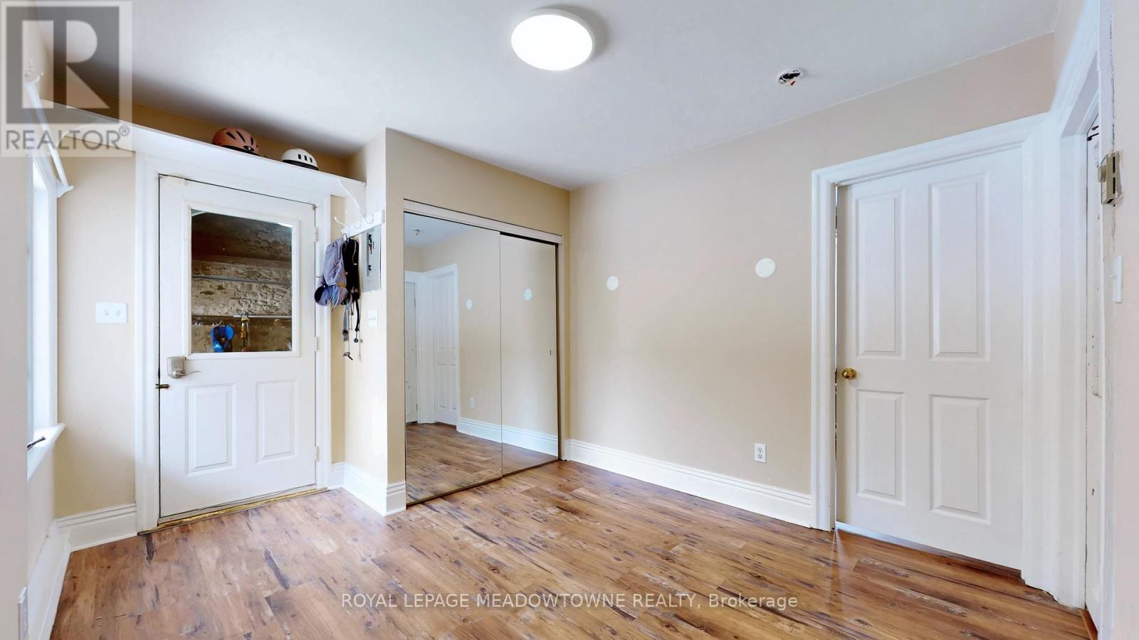 5595 25 Side Road, Milton (Na Rural Nassagaweya), Ontario  L7J 2L7 - Photo 18 - W12854686