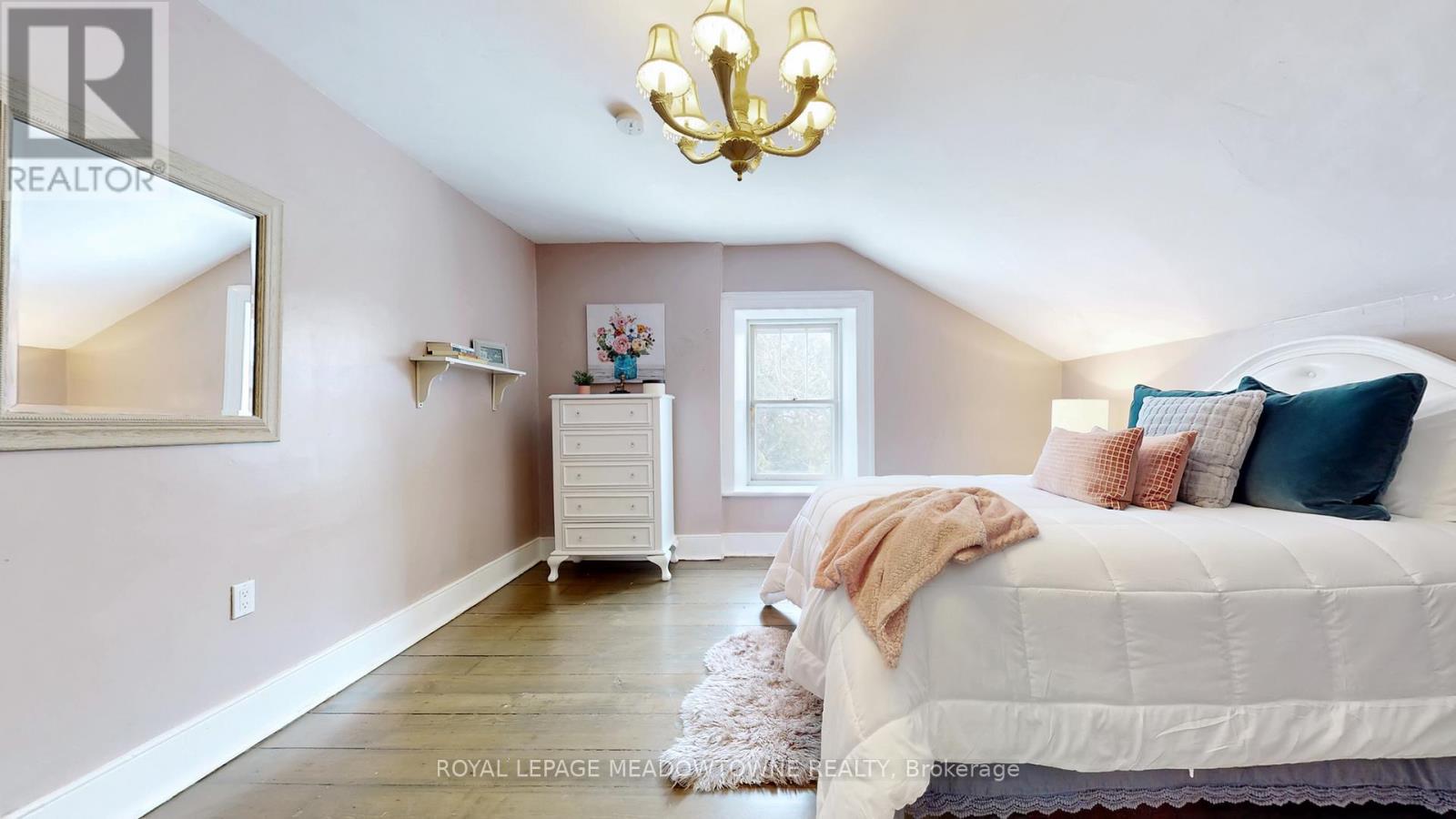 5595 25 Side Road, Milton (Na Rural Nassagaweya), Ontario  L7J 2L7 - Photo 35 - W12854686