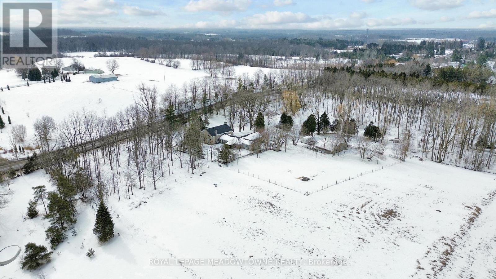 5595 25 Side Road, Milton (Na Rural Nassagaweya), Ontario  L7J 2L7 - Photo 46 - W12854686
