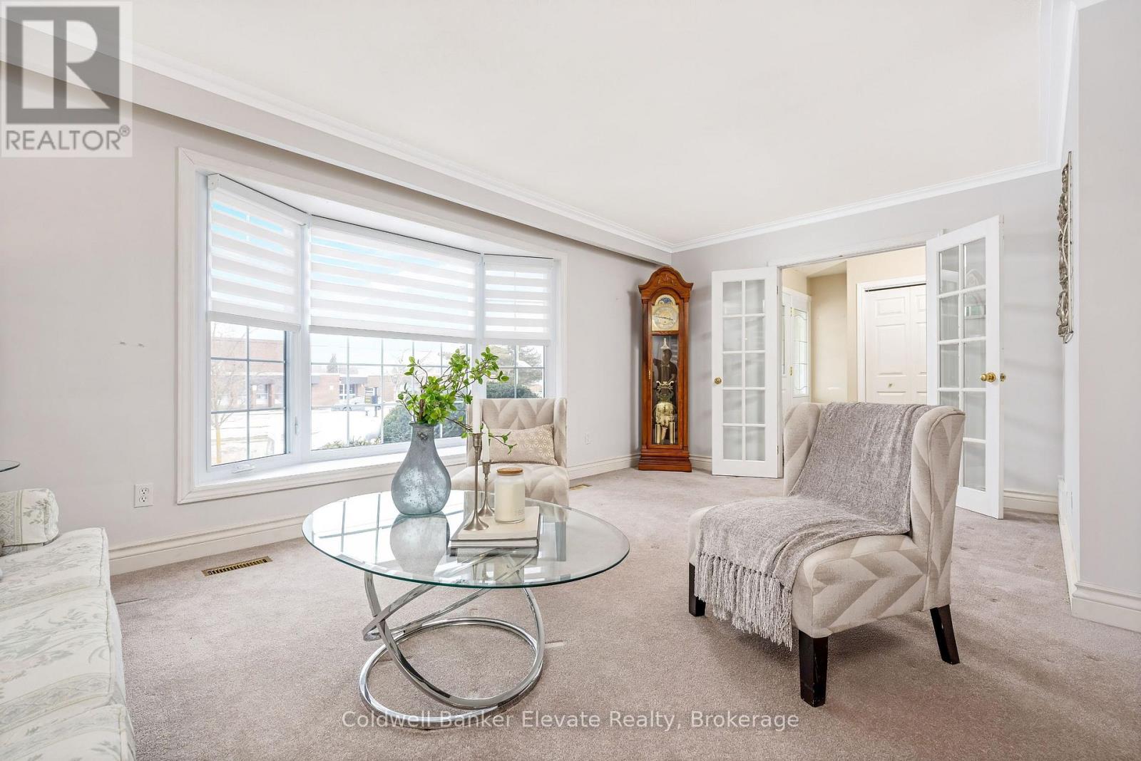 234 Delrex Boulevard, Halton Hills (Georgetown), Ontario  L7G 4E9 - Photo 10 - W12855190