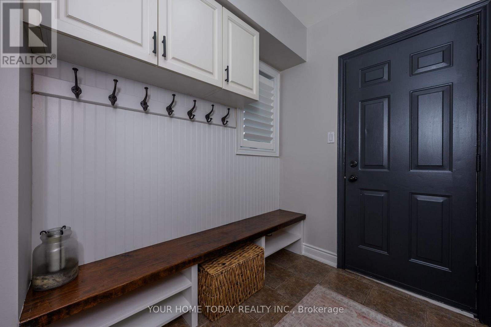 49 Miller Drive, Halton Hills (Georgetown), Ontario  L7G 5P7 - Photo 19 - W12855272