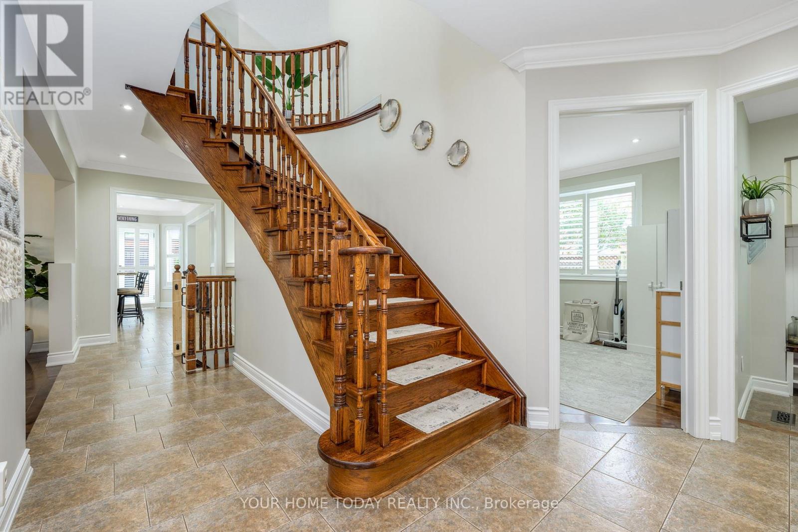 49 Miller Drive, Halton Hills (Georgetown), Ontario  L7G 5P7 - Photo 20 - W12855272