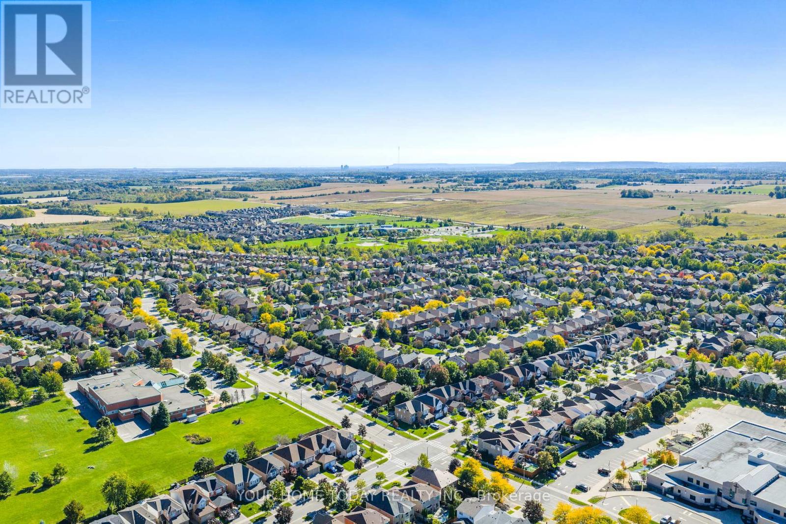 49 Miller Drive, Halton Hills (Georgetown), Ontario  L7G 5P7 - Photo 50 - W12855272