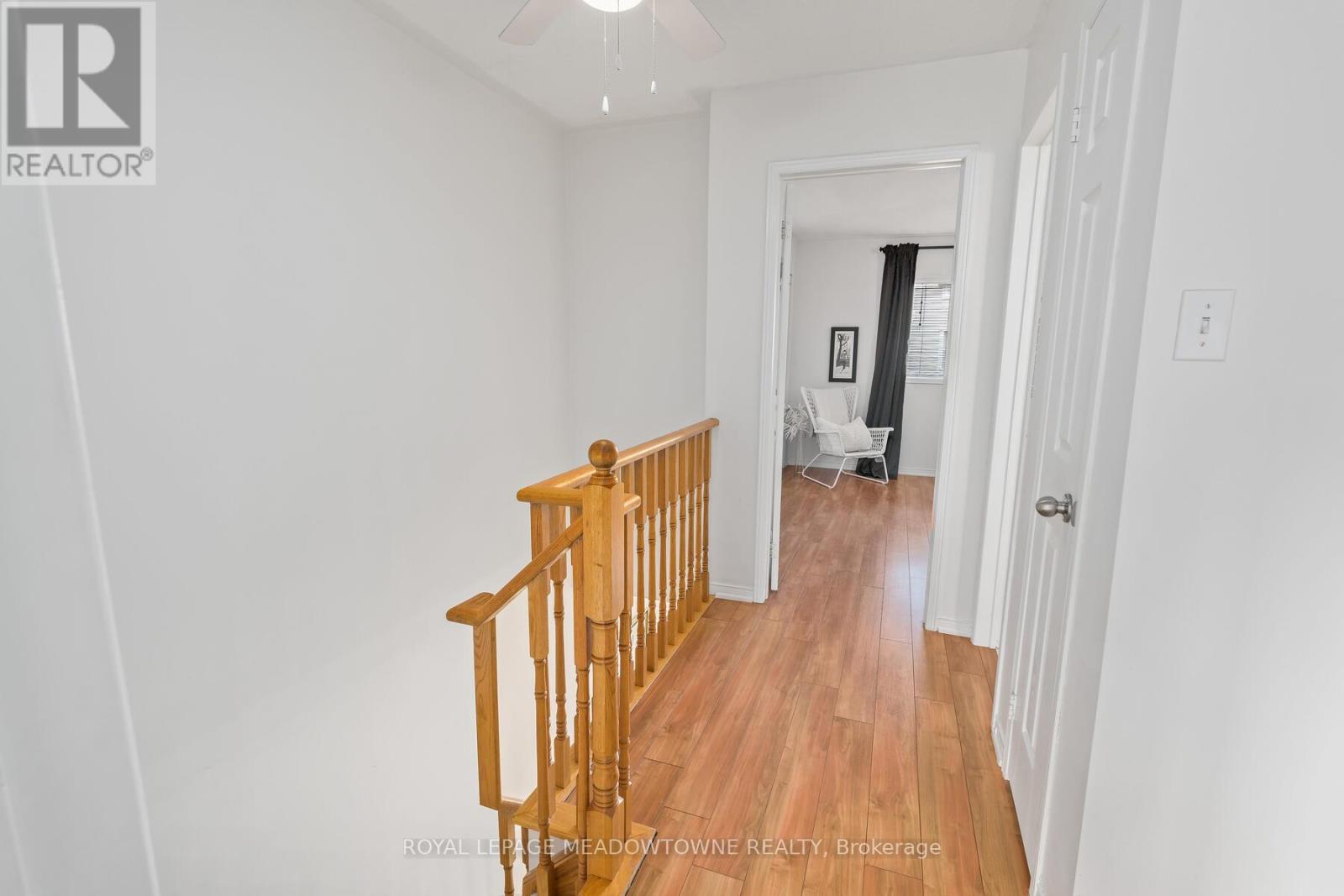 11 Bradley Drive, Halton Hills (Georgetown), Ontario  L7G 6B5 - Photo 17 - W12861794