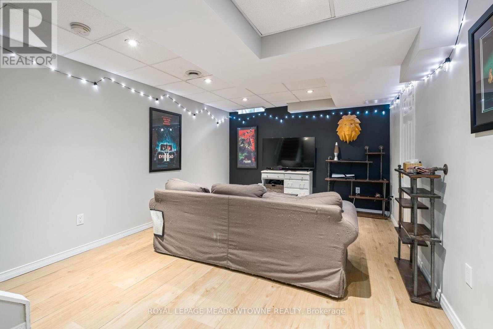 11 Bradley Drive, Halton Hills (Georgetown), Ontario  L7G 6B5 - Photo 25 - W12861794