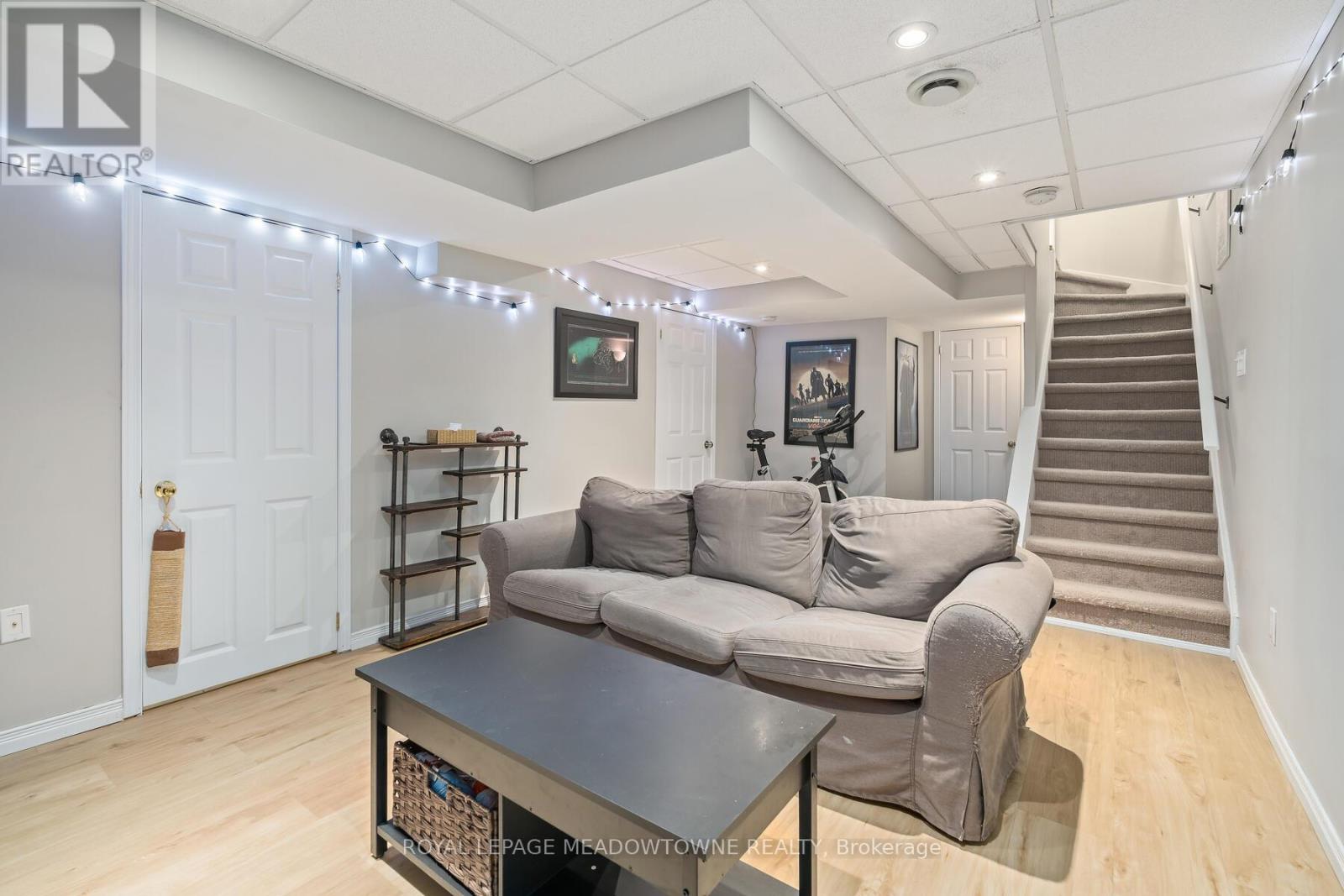 11 Bradley Drive, Halton Hills (Georgetown), Ontario  L7G 6B5 - Photo 27 - W12861794