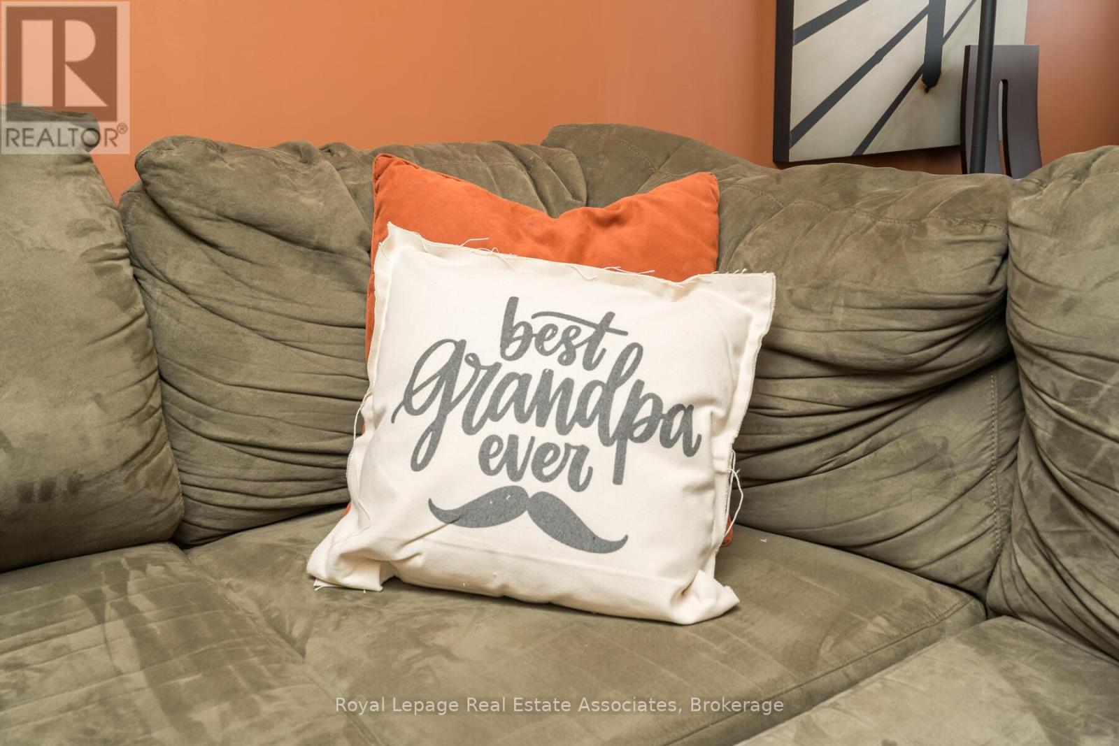 60 - 62 Stewart Maclaren Road, Halton Hills (Georgetown), Ontario  L7G 5L9 - Photo 7 - W12862274