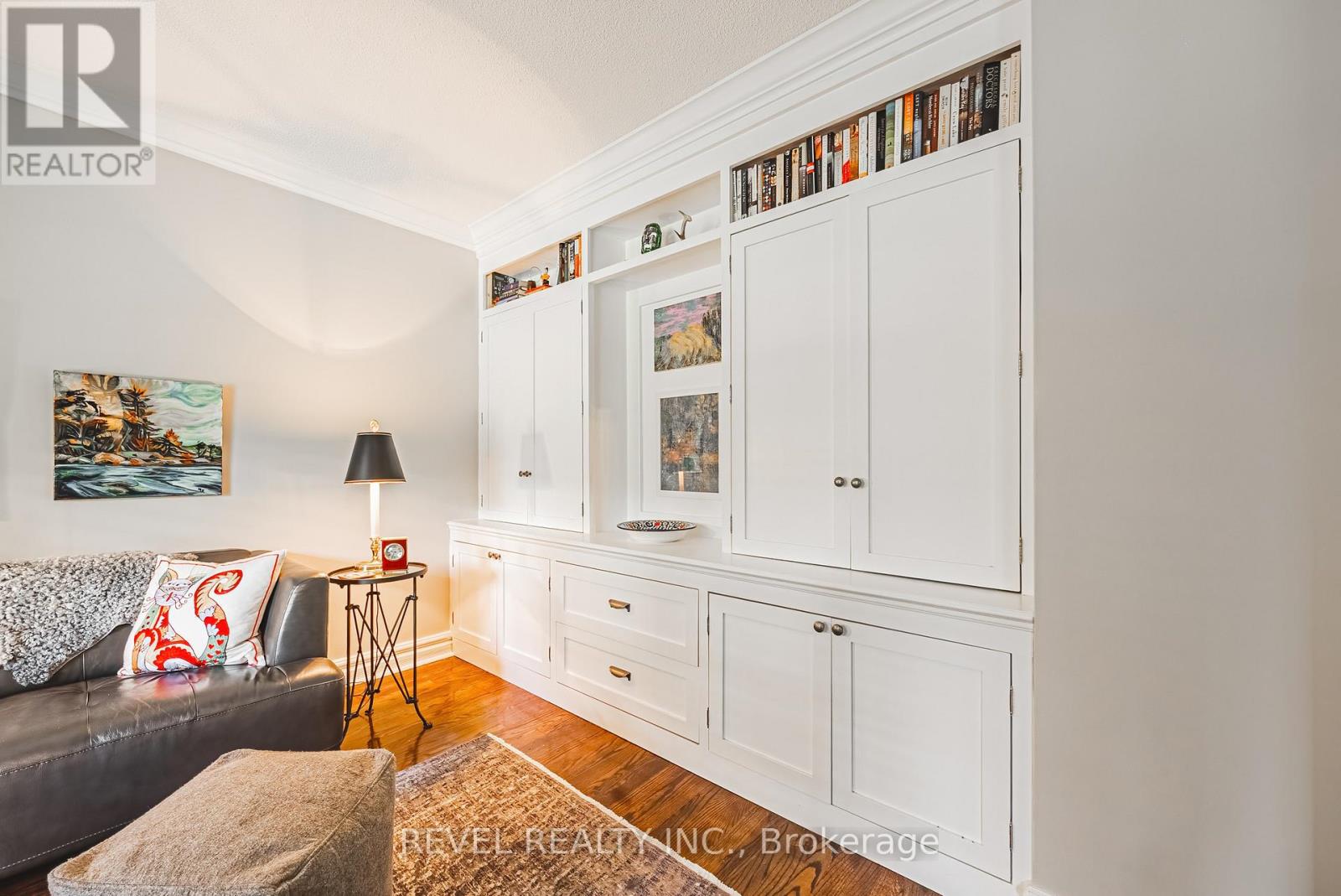 116 Campbell Avenue E, Milton (Campbellville), Ontario  L0P 1B0 - Photo 15 - W12862438