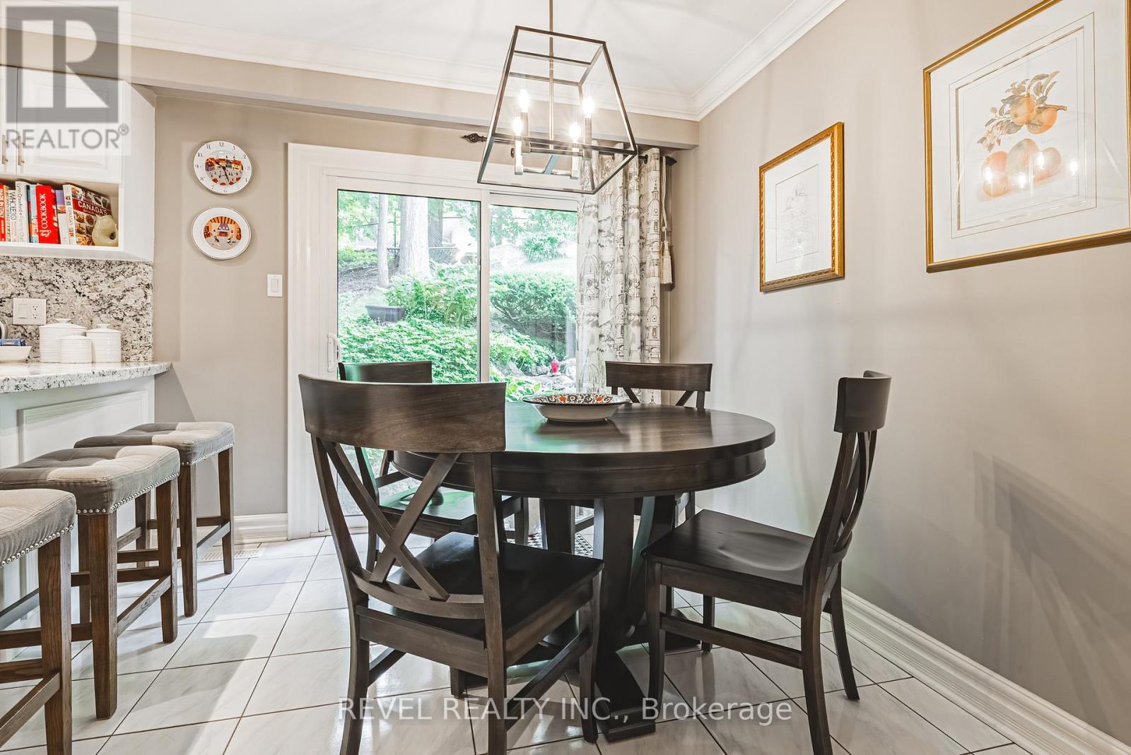 116 Campbell Avenue E, Milton (Campbellville), Ontario  L0P 1B0 - Photo 23 - W12862438