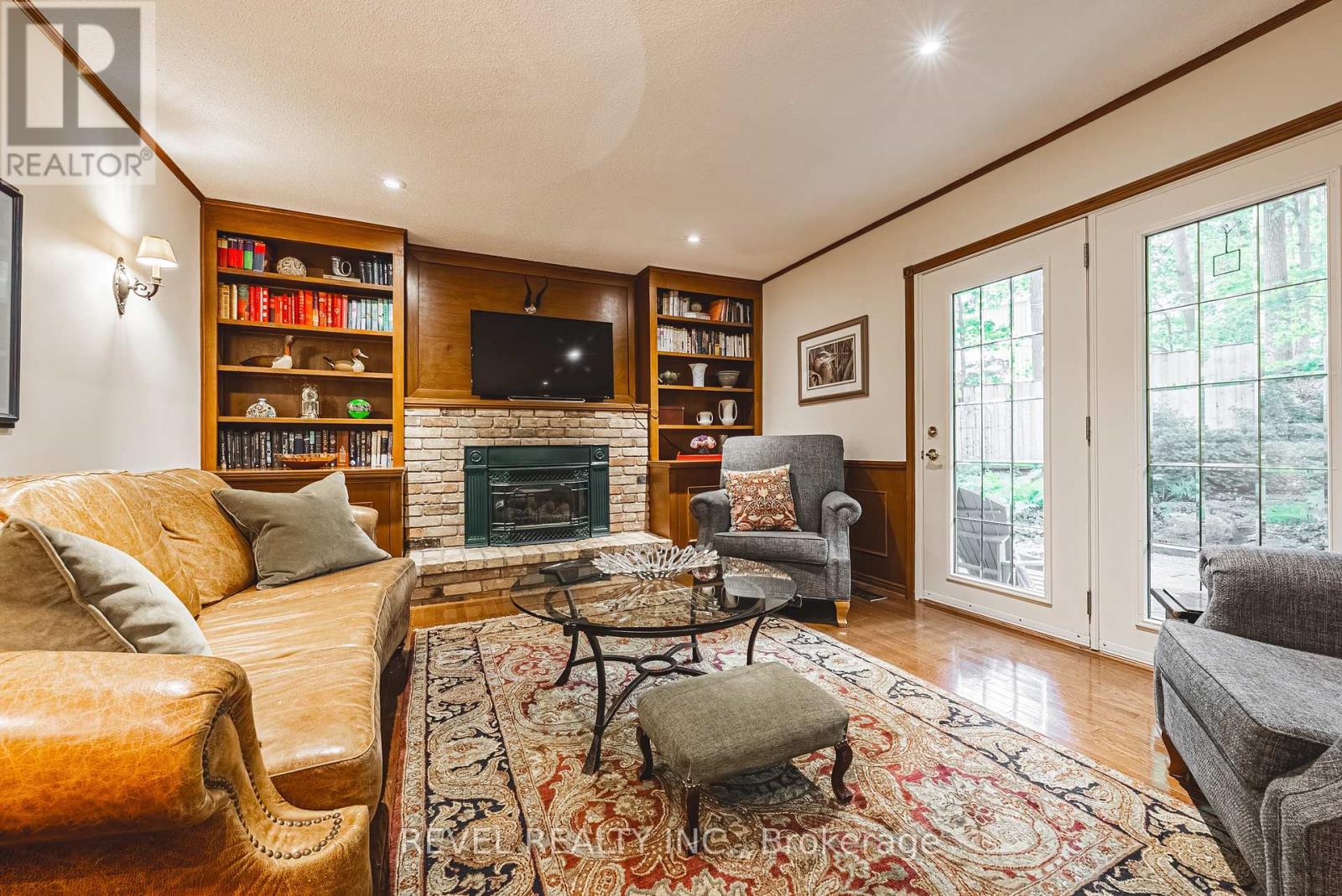 116 Campbell Avenue E, Milton (Campbellville), Ontario  L0P 1B0 - Photo 24 - W12862438