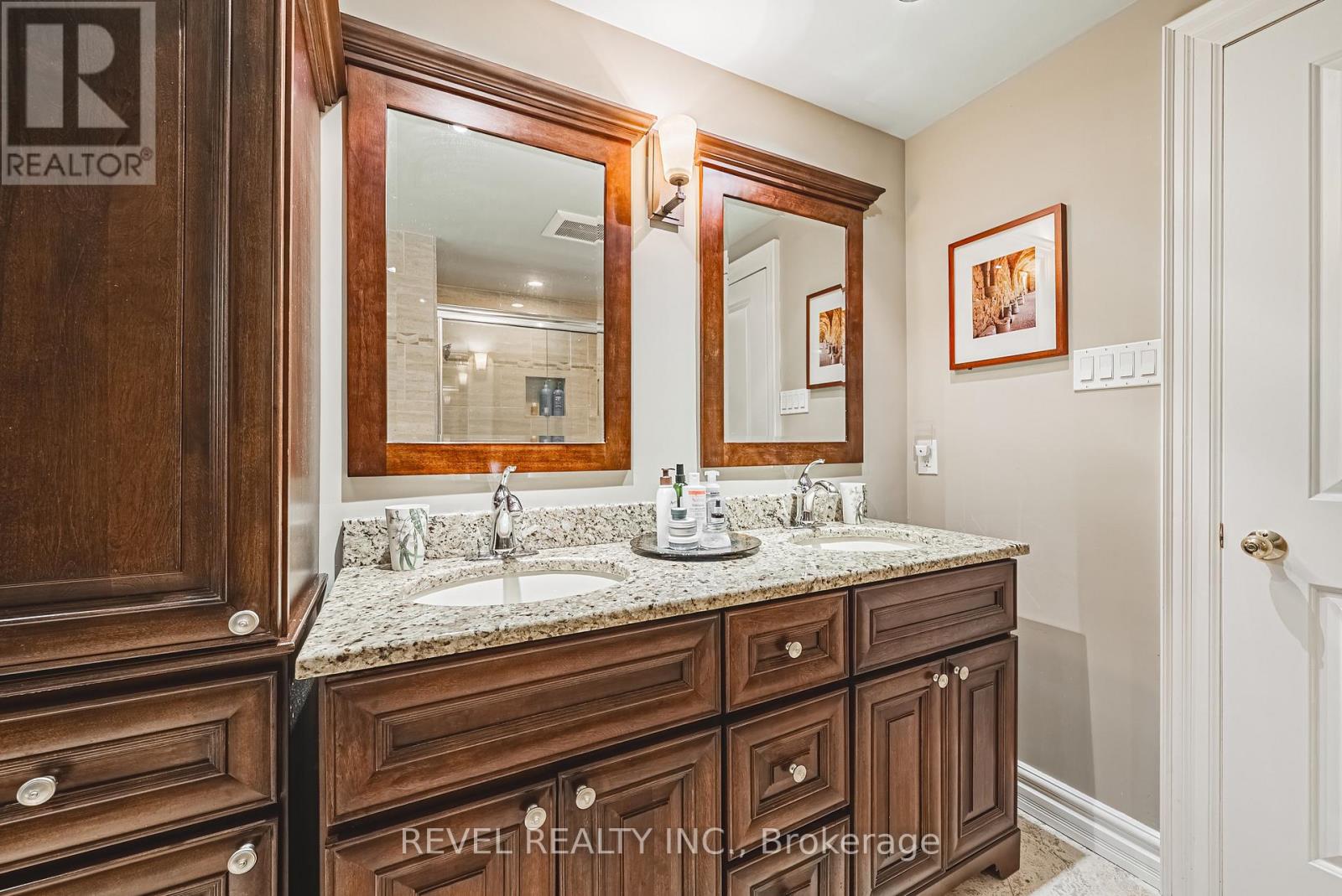 116 Campbell Avenue E, Milton (Campbellville), Ontario  L0P 1B0 - Photo 33 - W12862438