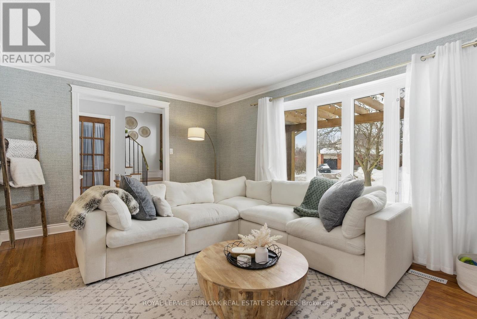 165 Tyler Avenue, Halton Hills (Ac Acton), Ontario  L7J 1V4 - Photo 10 - W12862948