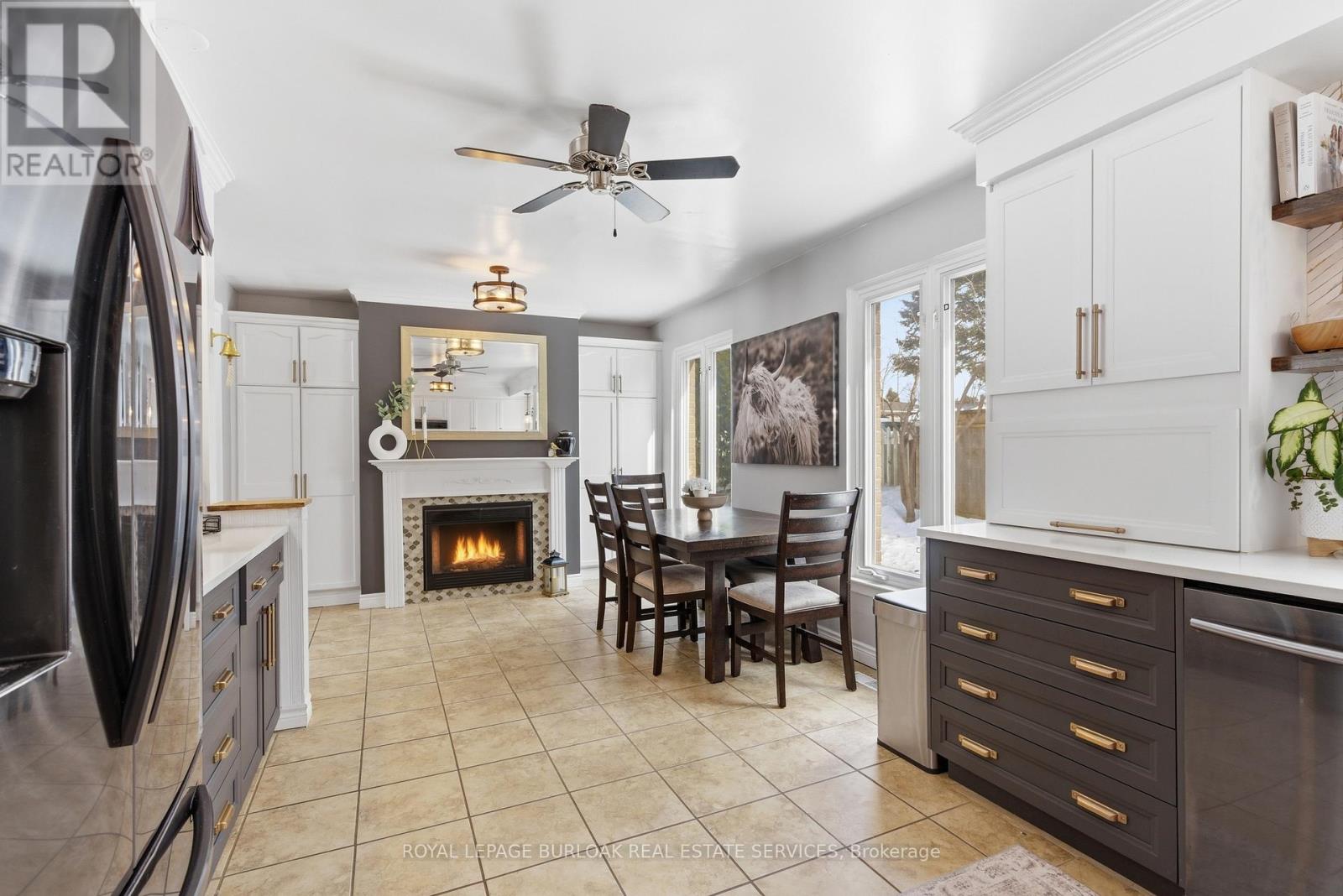 165 Tyler Avenue, Halton Hills (Ac Acton), Ontario  L7J 1V4 - Photo 13 - W12862948