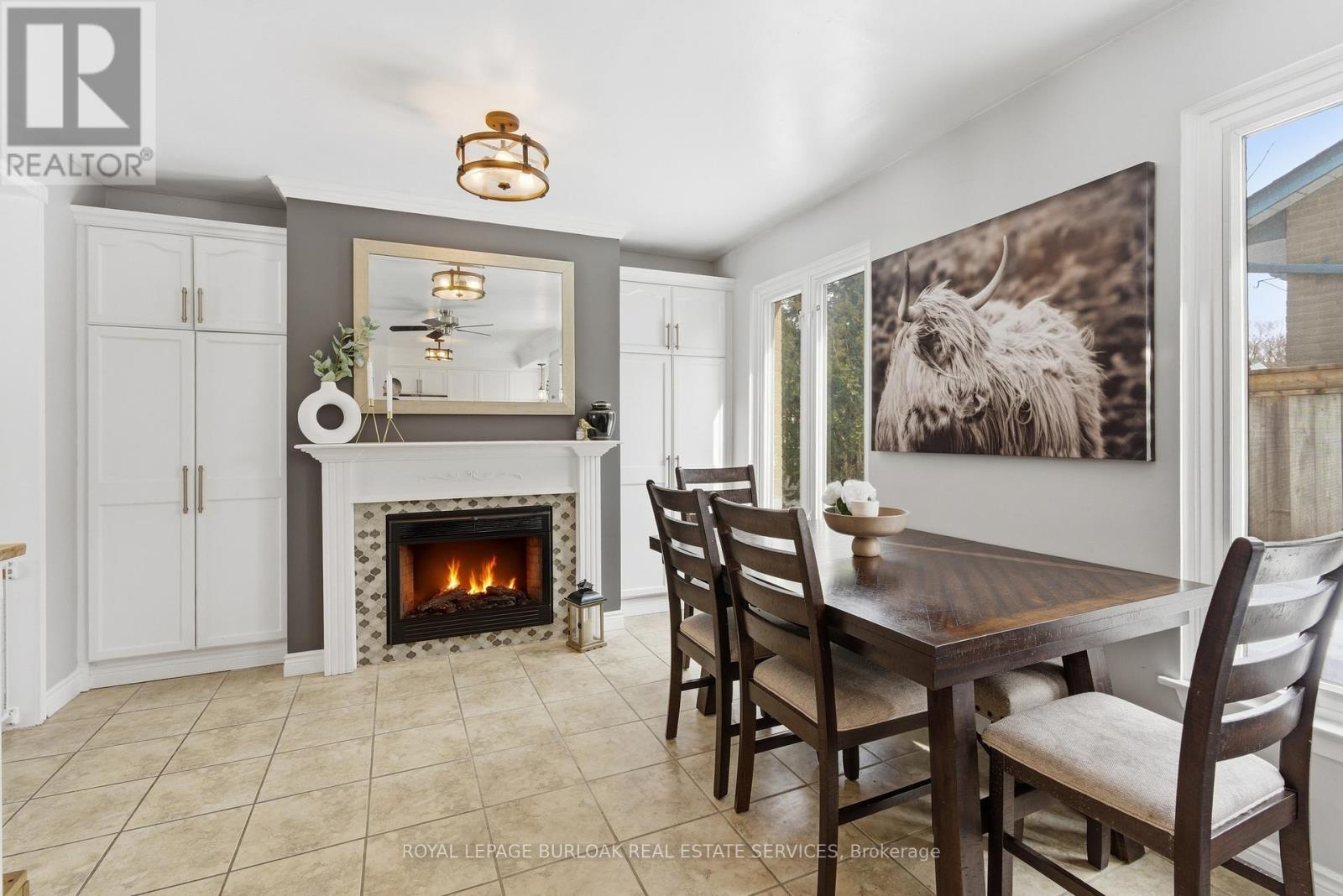 165 Tyler Avenue, Halton Hills (Ac Acton), Ontario  L7J 1V4 - Photo 17 - W12862948