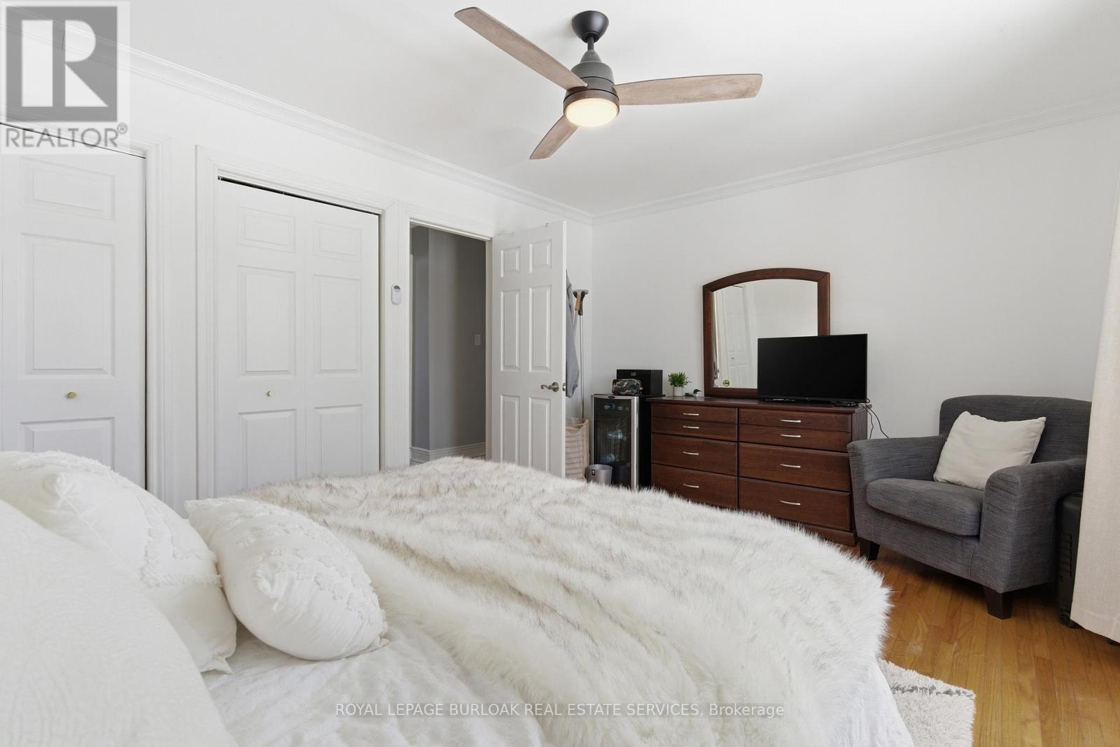 165 Tyler Avenue, Halton Hills (Ac Acton), Ontario  L7J 1V4 - Photo 22 - W12862948