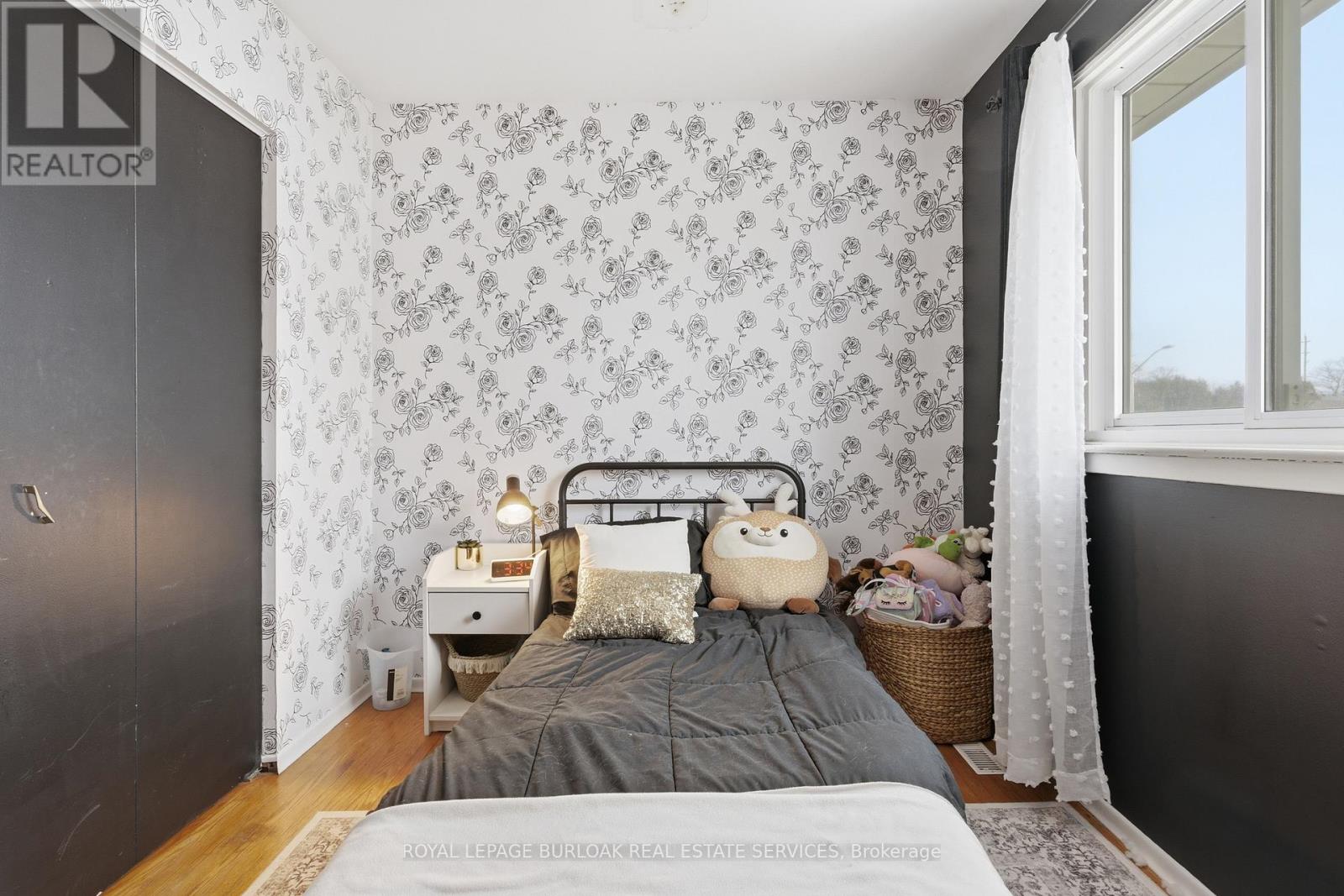 165 Tyler Avenue, Halton Hills (Ac Acton), Ontario  L7J 1V4 - Photo 24 - W12862948