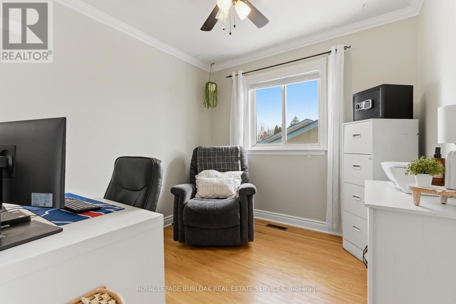 165 Tyler Avenue, Halton Hills (Ac Acton), Ontario  L7J 1V4 - Photo 28 - W12862948