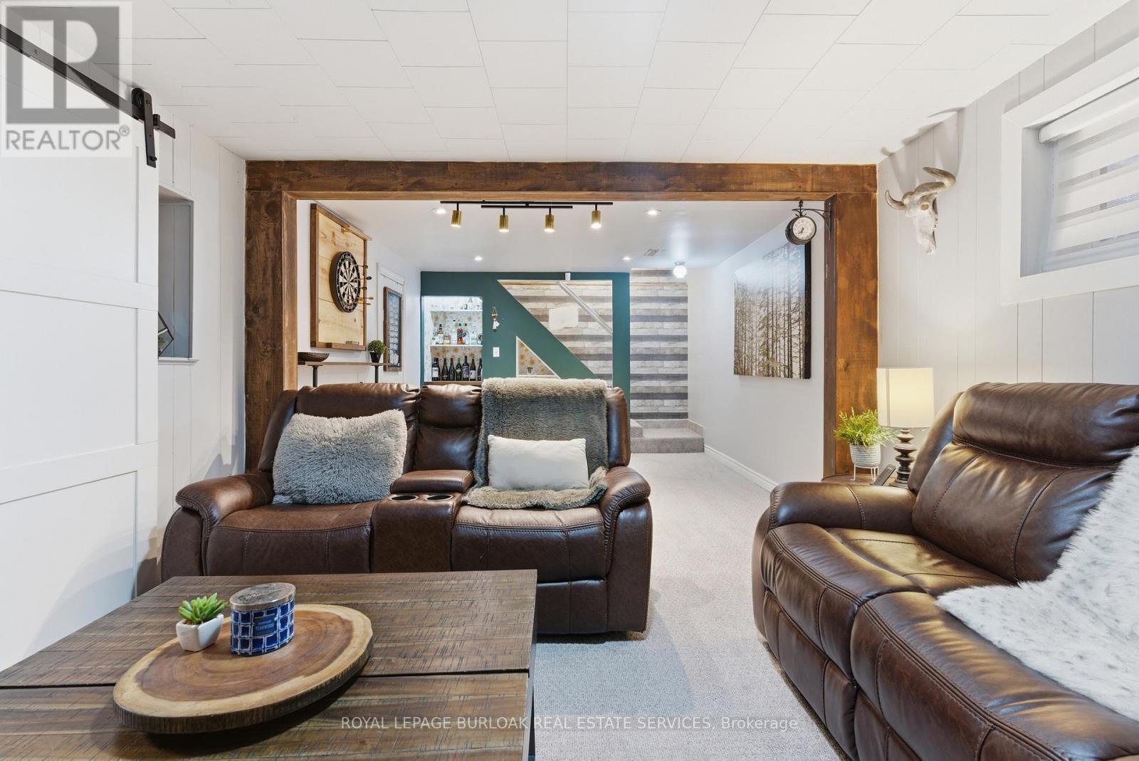 165 Tyler Avenue, Halton Hills (Ac Acton), Ontario  L7J 1V4 - Photo 35 - W12862948