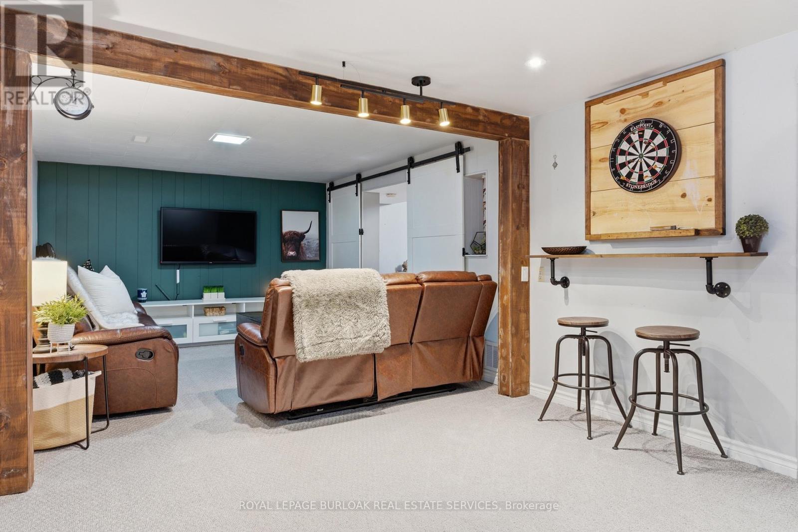 165 Tyler Avenue, Halton Hills (Ac Acton), Ontario  L7J 1V4 - Photo 36 - W12862948