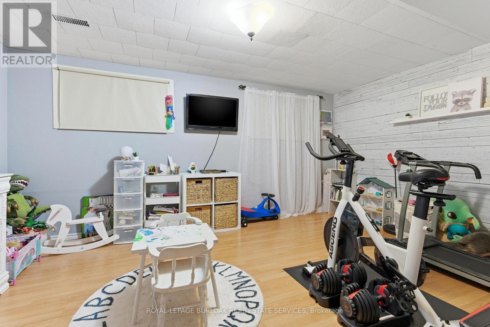 165 Tyler Avenue, Halton Hills (Ac Acton), Ontario  L7J 1V4 - Photo 38 - W12862948