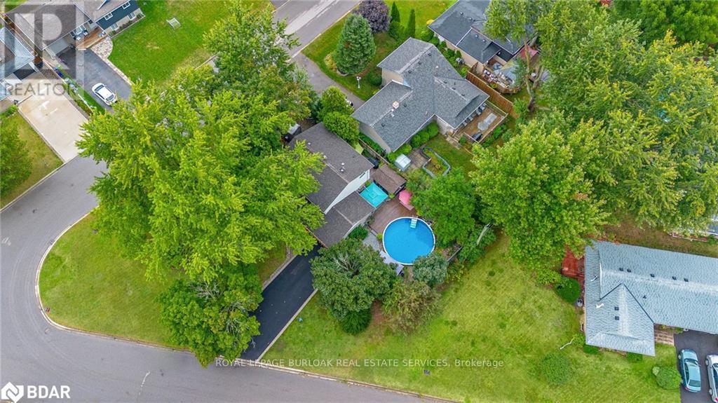 165 Tyler Avenue, Halton Hills (Ac Acton), Ontario  L7J 1V4 - Photo 46 - W12862948