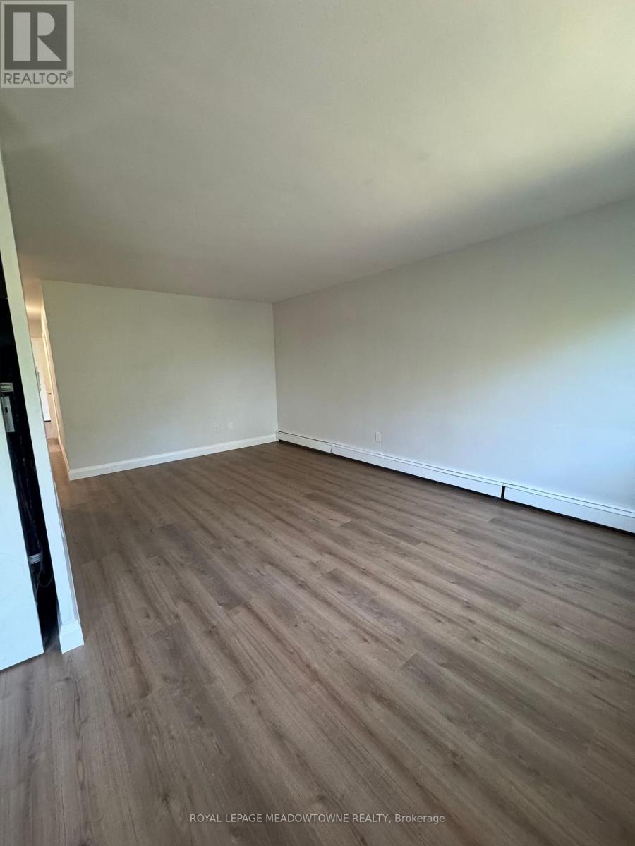 2a - 8 Cherry Street, Halton Hills (Georgetown), Ontario  L7G 3J8 - Photo 12 - W12865566