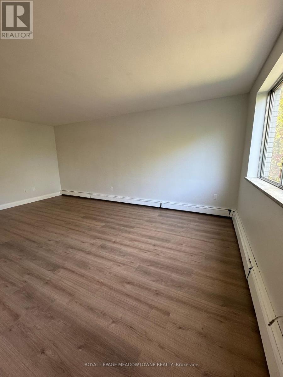 2a - 8 Cherry Street, Halton Hills (Georgetown), Ontario  L7G 3J8 - Photo 13 - W12865566