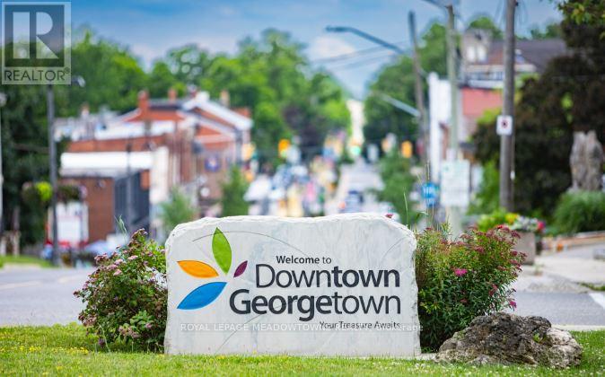 43 Main Street S, Halton Hills (Georgetown), Ontario  L7G 3H2 - Photo 19 - W12868242
