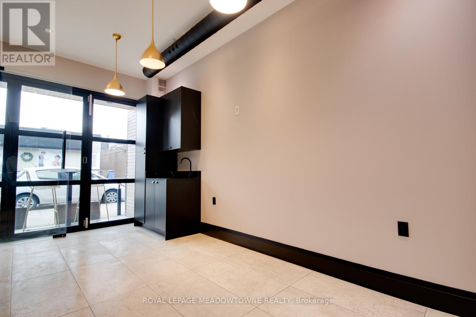 43 Main Street S, Halton Hills (Georgetown), Ontario  L7G 3H2 - Photo 7 - W12868242