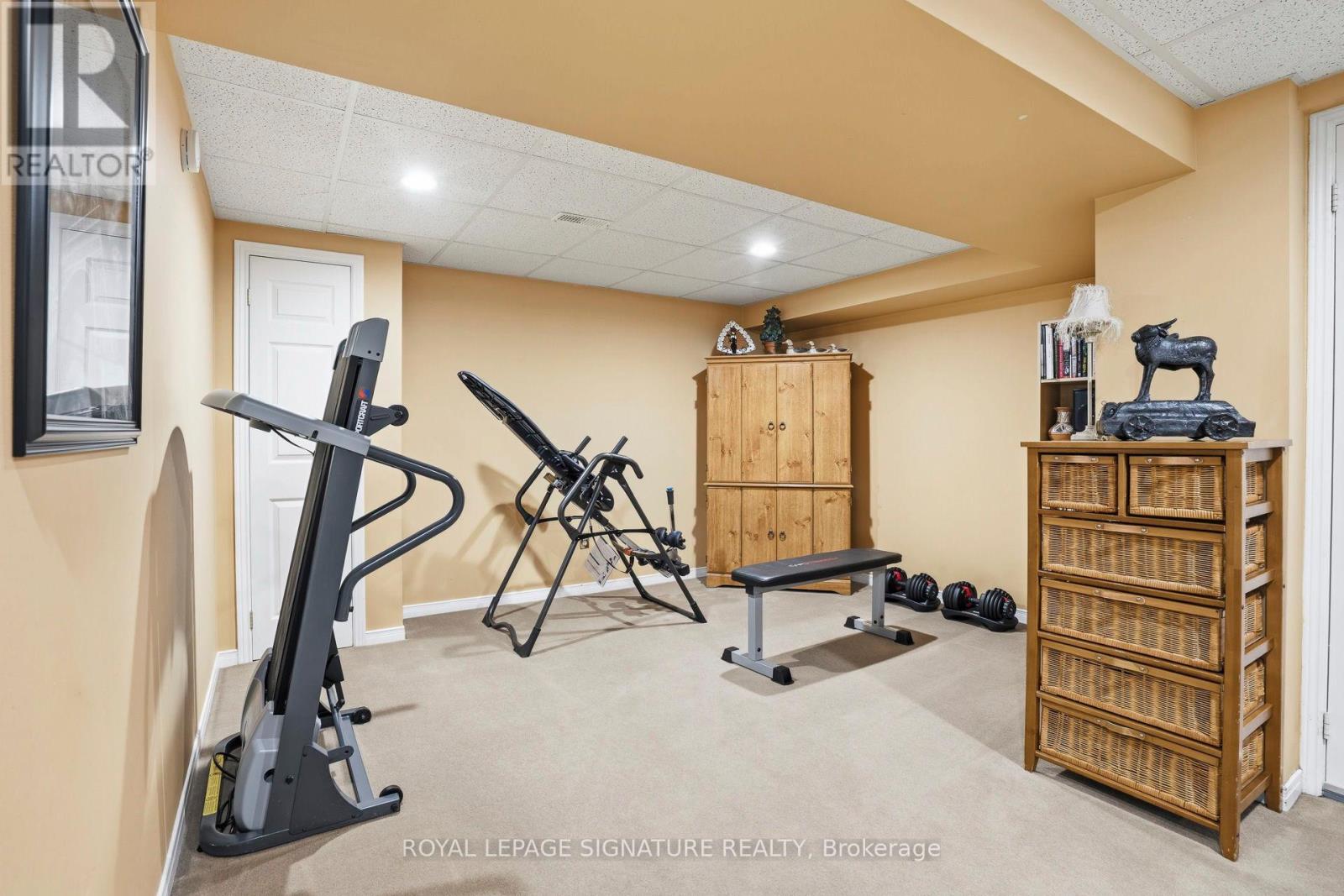 18 Webster Way, Halton Hills (Georgetown), Ontario  L7G 5J7 - Photo 38 - W12870858