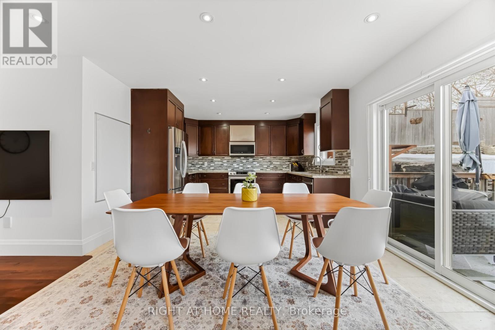 51d John Street, Halton Hills (Georgetown), Ontario  L7G 2J9 - Photo 14 - W12871226