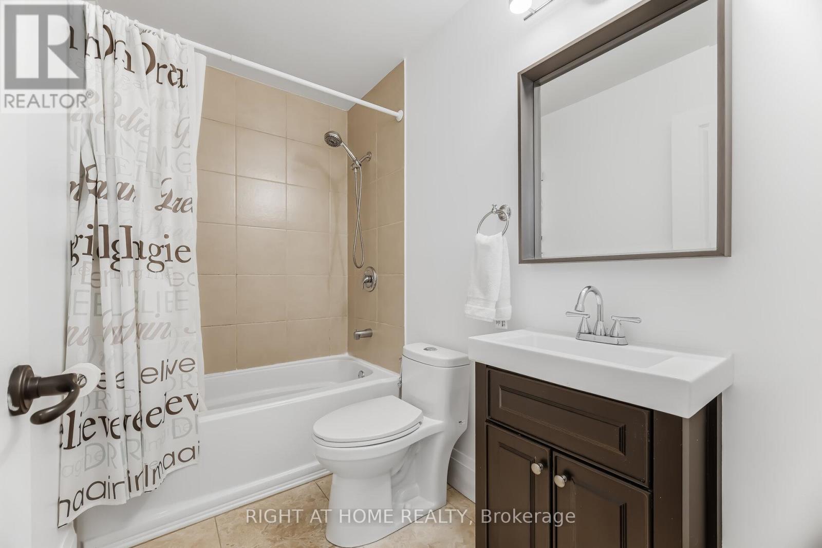 51d John Street, Halton Hills (Georgetown), Ontario  L7G 2J9 - Photo 27 - W12871226