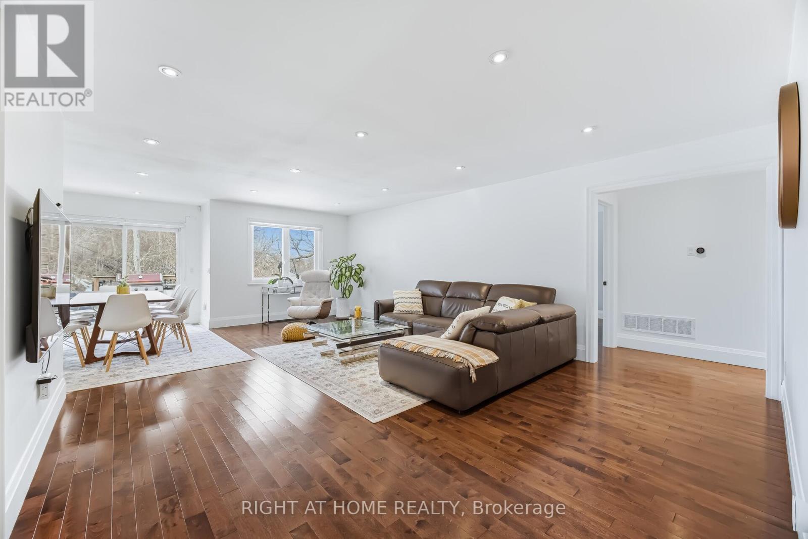 51d John Street, Halton Hills (Georgetown), Ontario  L7G 2J9 - Photo 8 - W12871226