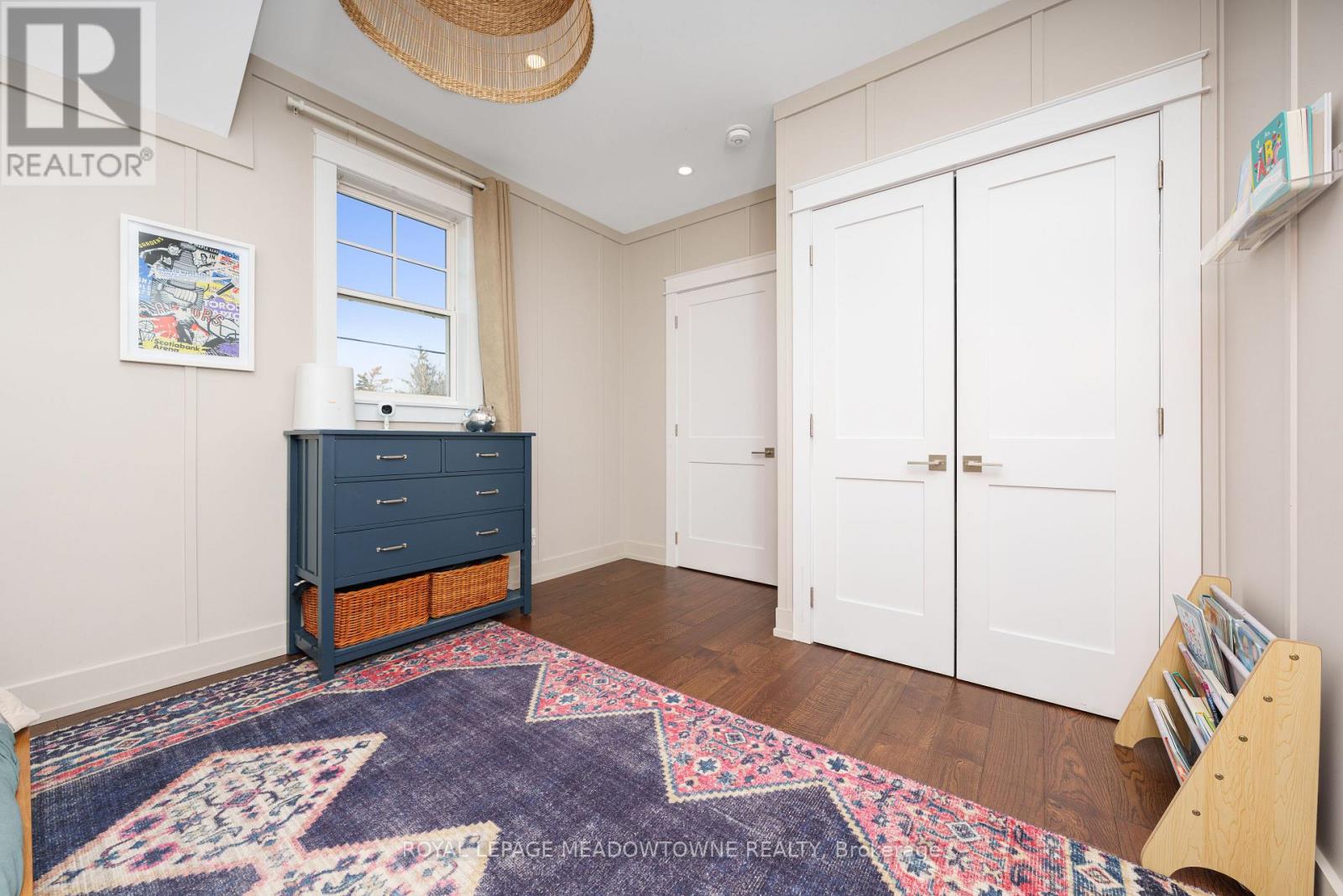 2 Bennett Place, Halton Hills (Glen Williams), Ontario  L7G 2X7 - Photo 19 - W12871350