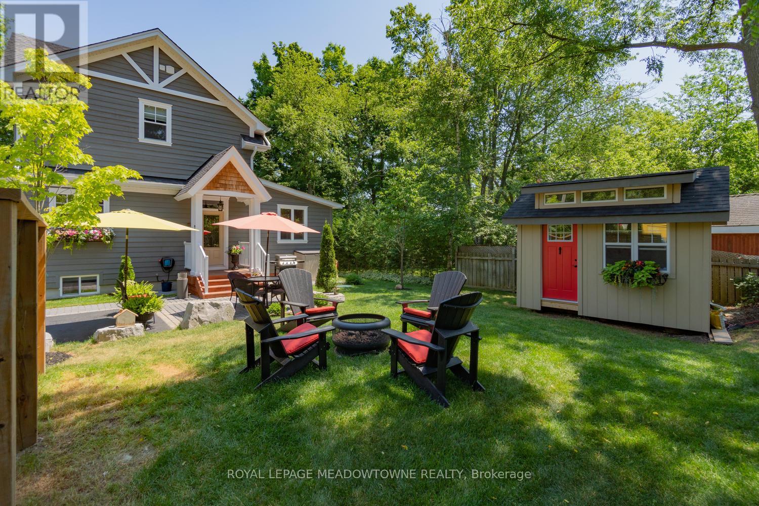 2 Bennett Place, Halton Hills (Glen Williams), Ontario  L7G 2X7 - Photo 31 - W12871350