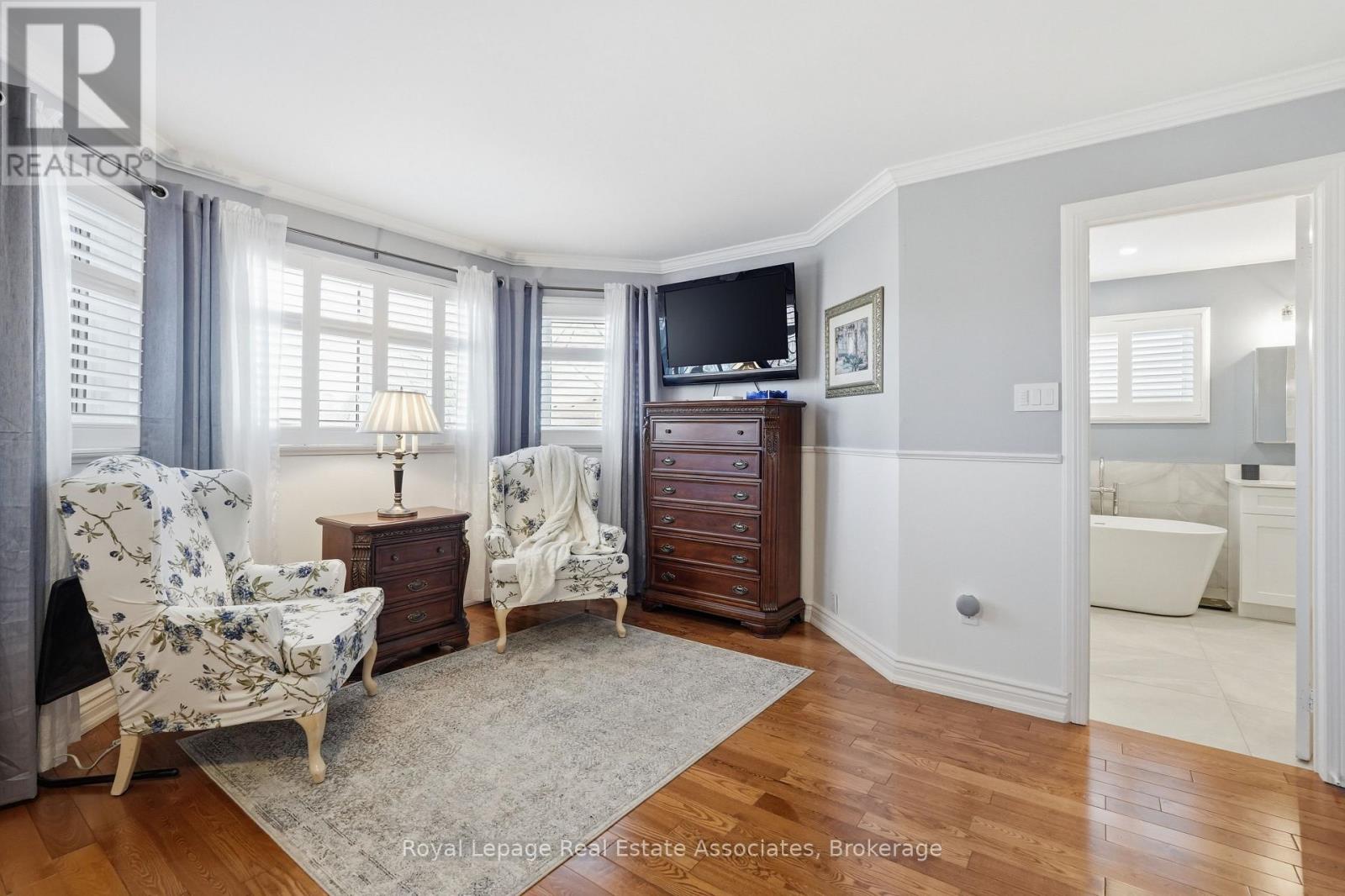 48 Chester Crescent, Halton Hills (Georgetown), Ontario  L7G 5W5 - Photo 25 - W12871756