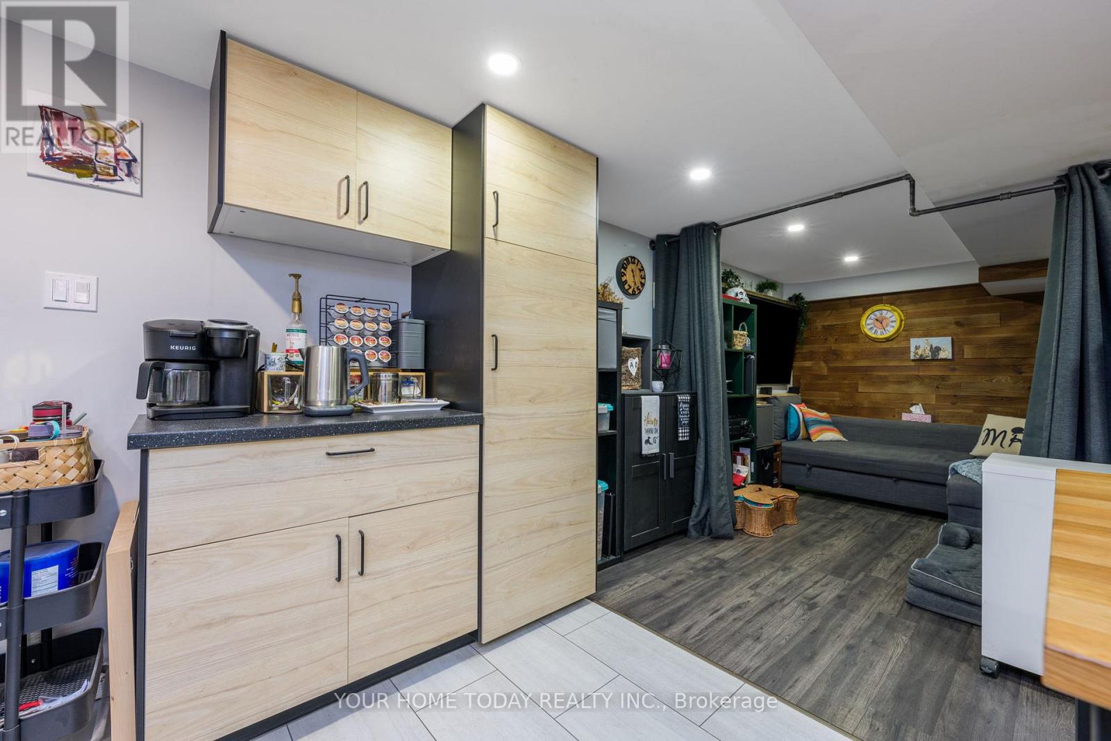 20 Elgin Street, Halton Hills (Georgetown), Ontario  L7G 3M3 - Photo 33 - W12875050