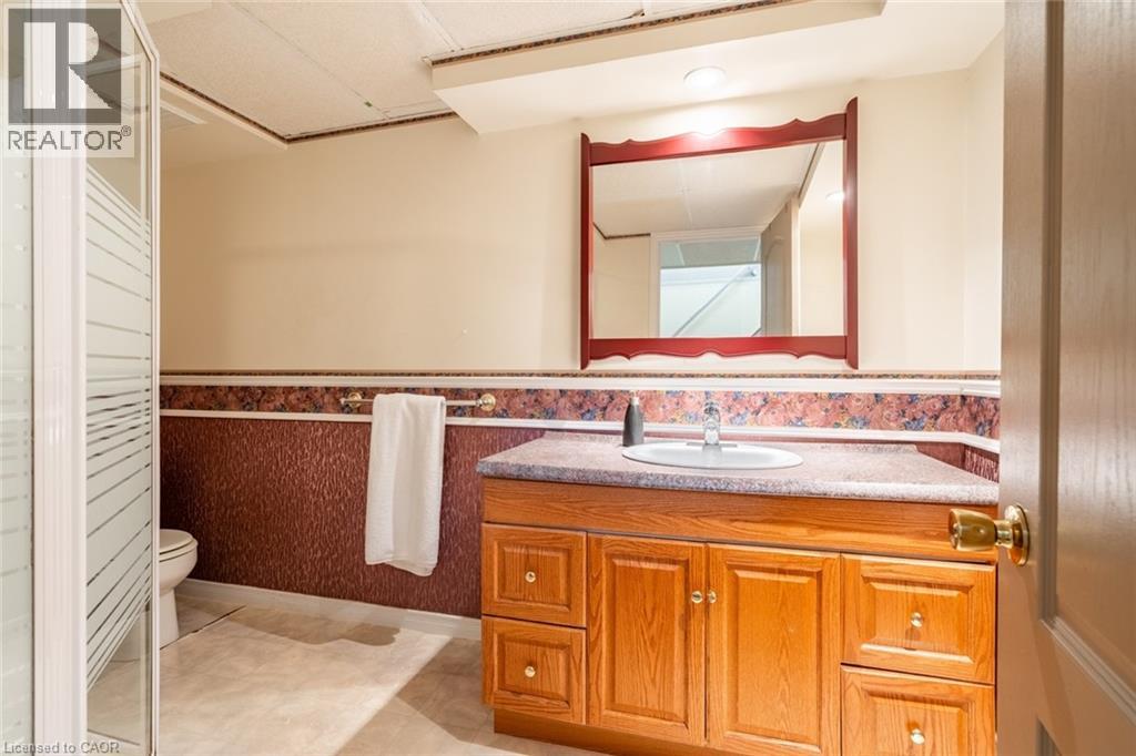 2172 Centre Road, Flamborough, Ontario  L0P 1B0 - Photo 39 - 40811852