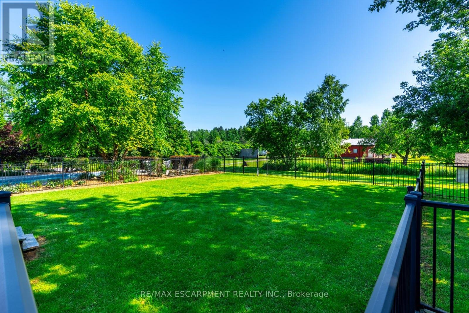 2172 Centre Road W, Hamilton, Ontario  L0P 1B0 - Photo 12 - X12877368