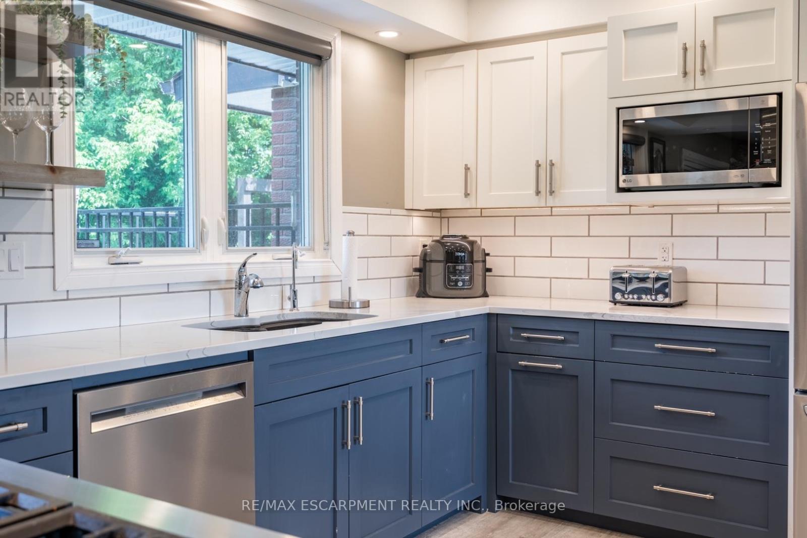 2172 Centre Road W, Hamilton, Ontario  L0P 1B0 - Photo 16 - X12877368