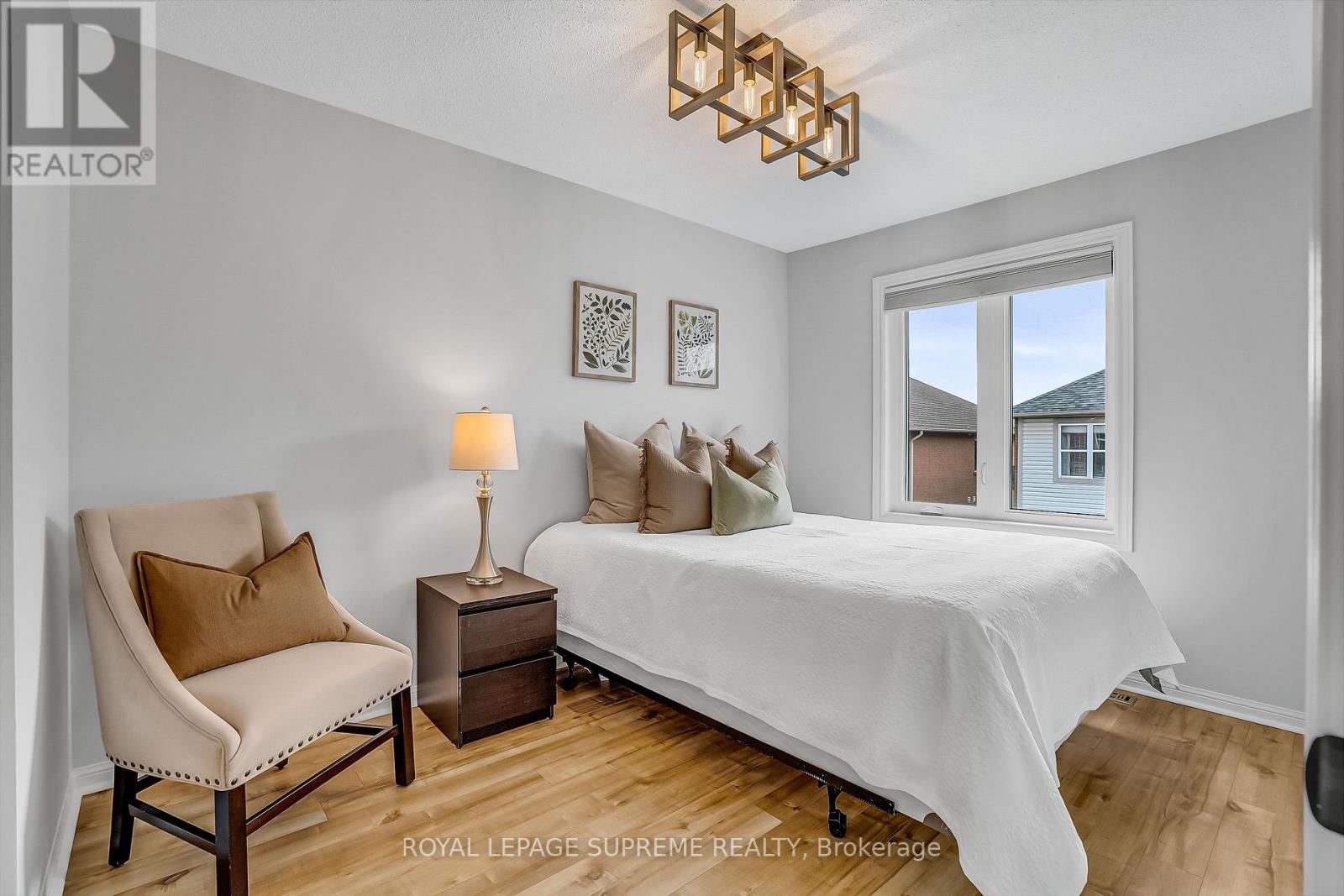 19 Seed House Lane, Halton Hills (Georgetown), Ontario  L7G 6K2 - Photo 35 - W12879592