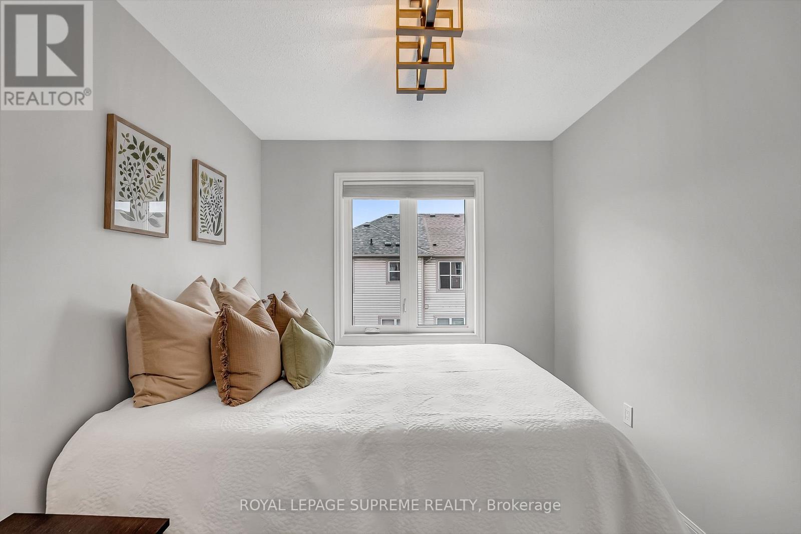 19 Seed House Lane, Halton Hills (Georgetown), Ontario  L7G 6K2 - Photo 36 - W12879592