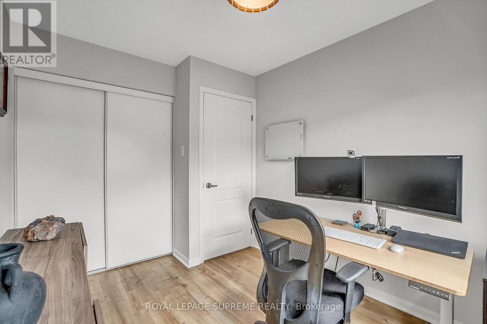 19 Seed House Lane, Halton Hills (Georgetown), Ontario  L7G 6K2 - Photo 41 - W12879592