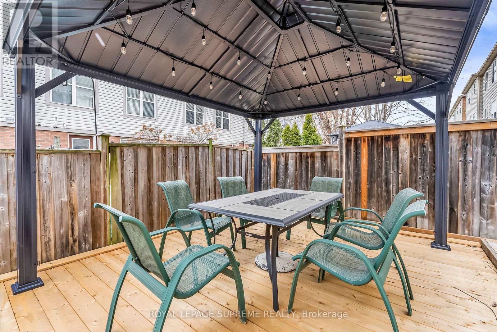 19 Seed House Lane, Halton Hills (Georgetown), Ontario  L7G 6K2 - Photo 48 - W12879592